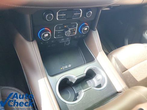 Certified 2021 Chevrolet Suburban High Country w/ Premium Package RWD image 26