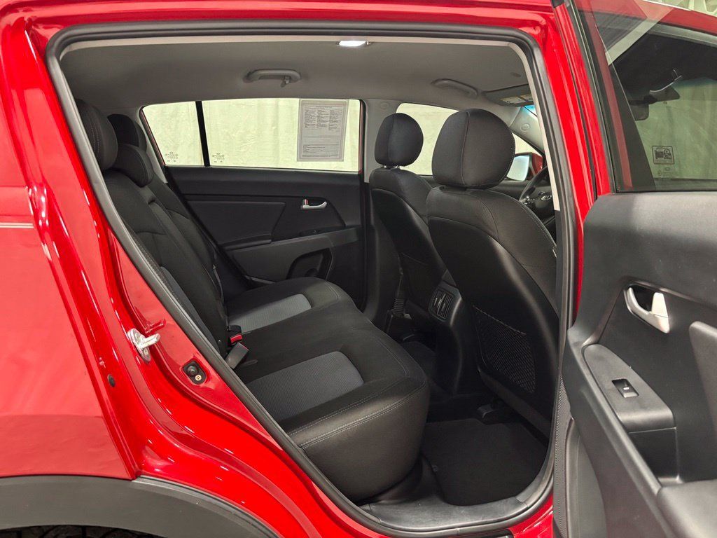 Used 2014 Kia Sportage LX AWD/4WD image 42