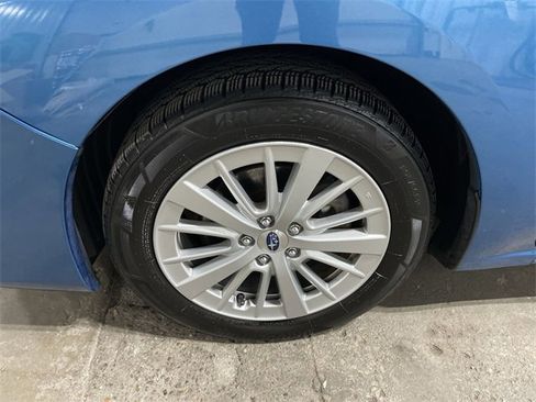 Used 2017 Subaru Impreza 2.0i Premium w/ BSD & Rcta/SRF/Eyesight image 22