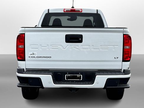 Used 2022 Chevrolet Colorado LT w/ Fleet Safety Package image 4