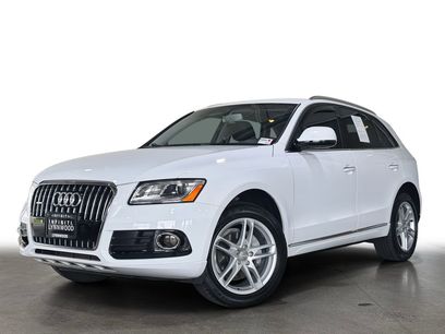 Used 2017 Audi Q5 2.0T Premium Plus w/ Technology Package