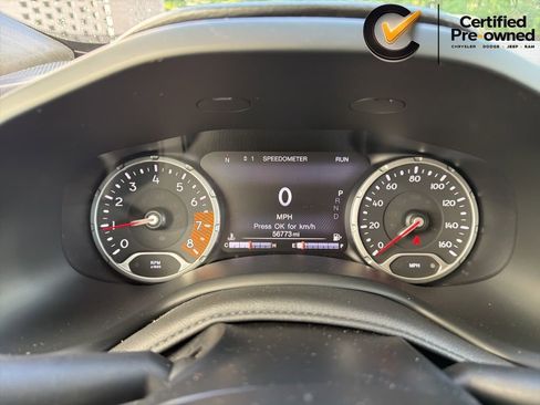 Used 2021 Jeep Renegade Latitude w/ Convenience Group AWD/4WD image 41