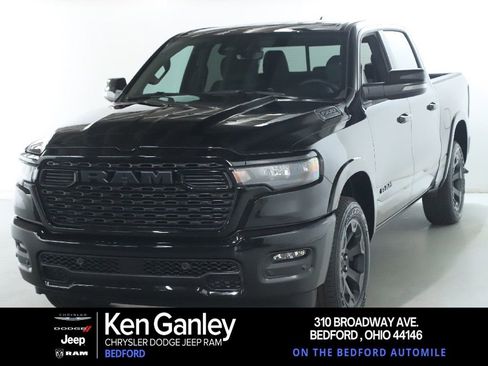 Used 2025 RAM 1500 Big Horn AWD/4WD image 1