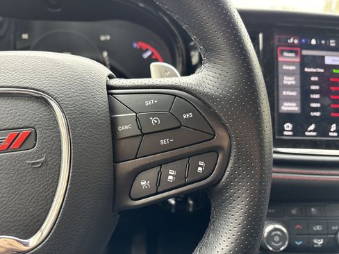 Used 2025 Dodge Durango R/T AWD/4WD image 18