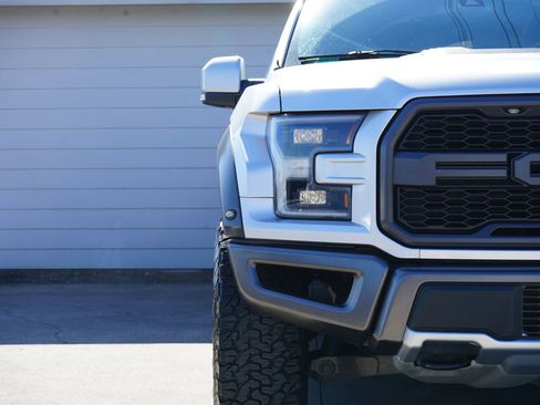 Used 2017 Ford F150 Raptor w/ Equipment Group 802A Luxury image 8
