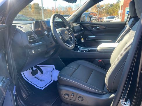 New 2026 Chevrolet Traverse High Country image 12