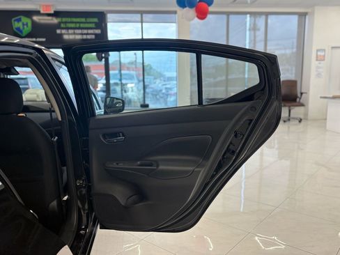 Used 2025 Nissan Versa SV w/ Trunk Package FWD image 36