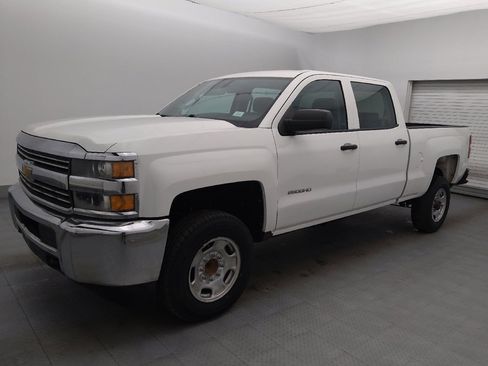 Used 2015 Chevrolet Silverado 2500 W/T image 2