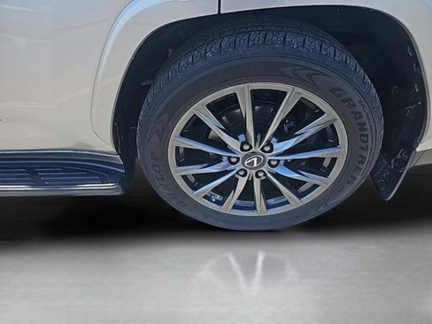 Used 2023 Lexus LX 600 F Sport image 9