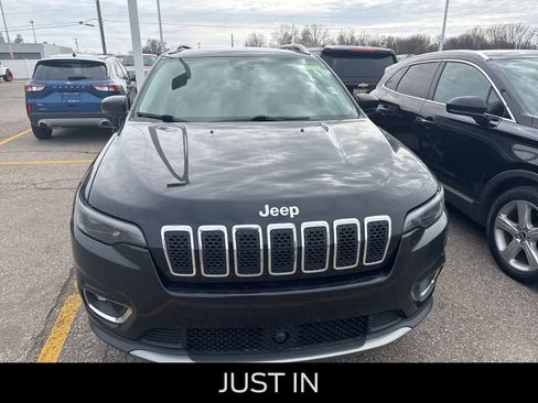 Used 2019 Jeep Cherokee Limited w/ Technology Group image 3