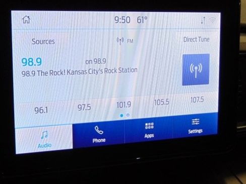 Used 2022 Ford Explorer XLT w/ Equipment Group 202A image 24