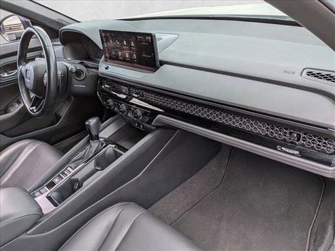 Used 2023 Honda Accord Sport image 21