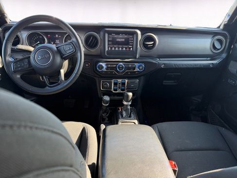 Used 2023 Jeep Wrangler Unlimited image 10