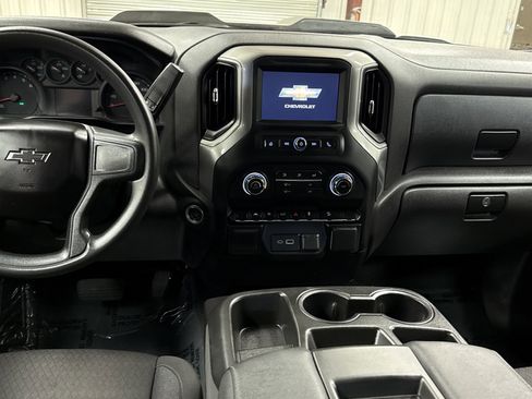 Used 2024 Chevrolet Silverado 1500 Custom Trail Boss w/ LPO, Dark Essentials Package image 14