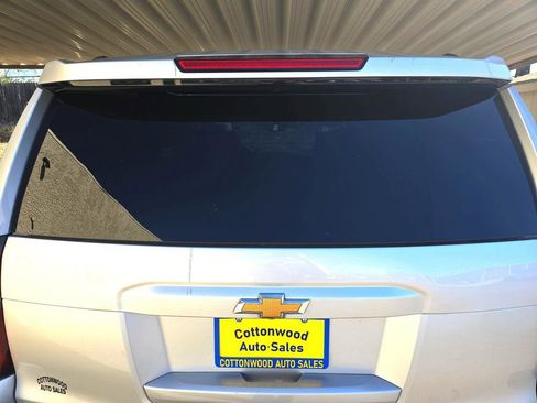 Used 2017 Chevrolet Tahoe LT image 34