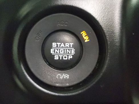 Used 2020 Jeep Wrangler Unlimited Sport S image 26