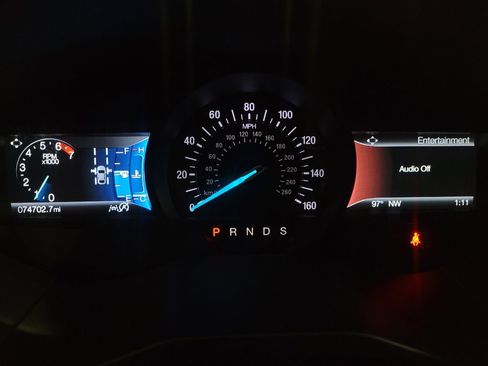 Used 2019 Ford Edge Titanium AWD/4WD image 23
