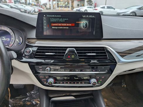 Used 2018 BMW 540i image 13