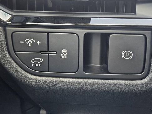 New 2026 Kia Sportage EX FWD image 23