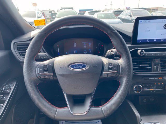 Used 2025 Ford Escape ST-Line FWD image 22