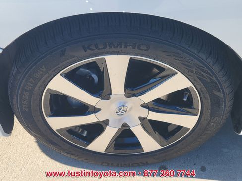 Certified 2018 Toyota Mirai image 8