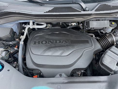 Used 2023 Honda Passport TrailSport image 30