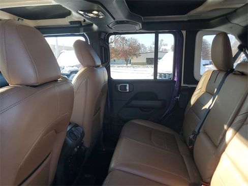 Used 2023 Jeep Wrangler Unlimited Sahara w/ Cold Weather Group image 10