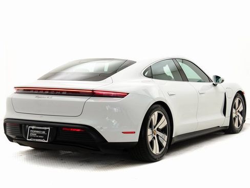 Used 2024 Porsche Taycan 4S image 29