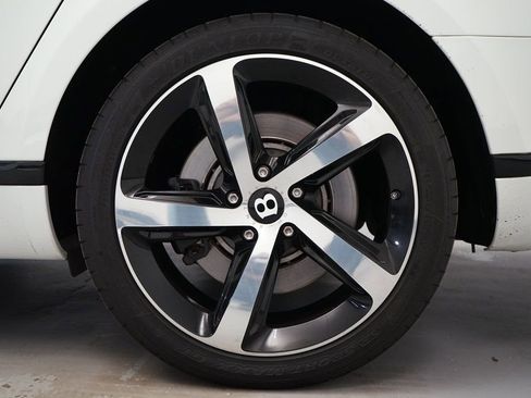 Used 2018 Bentley Mulsanne Speed image 35