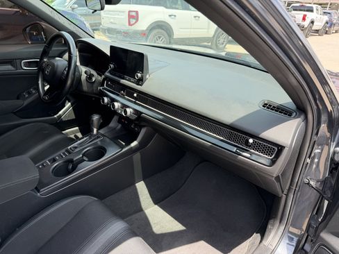 Used 2023 Honda Civic Sport image 22
