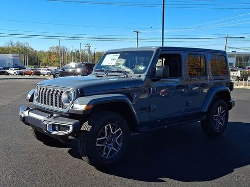 New 2026 Jeep Wrangler Sahara image 6