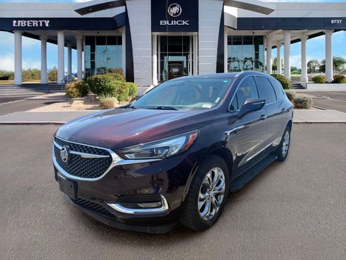 Used 2021 Buick Enclave Avenir AWD/4WD image 4