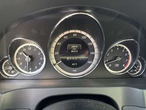 Used 2013 Mercedes-Benz E 350 Cabriolet image 25