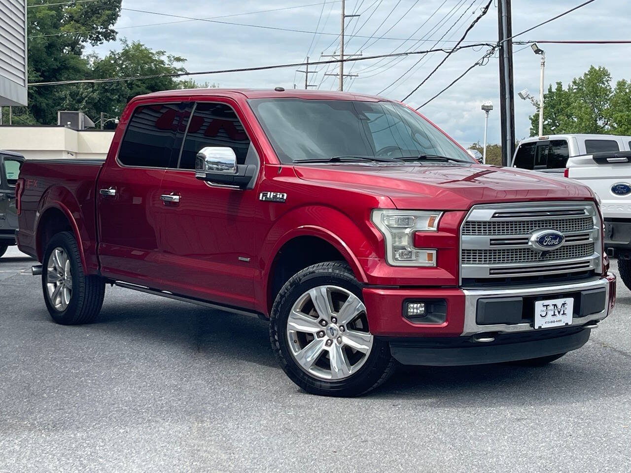 Used 2016 Ford F150 Platinum w/ Equipment Group 701A Luxury AWD/4WD image 1