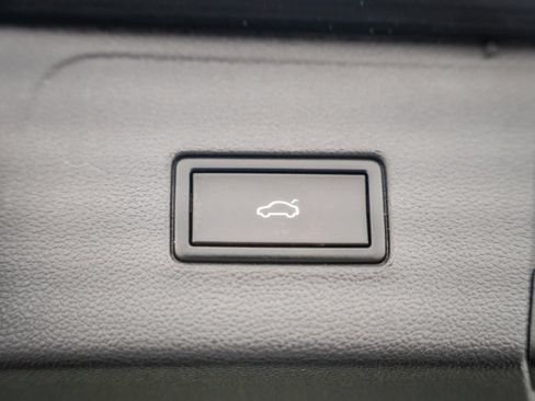 Used 2021 Volkswagen Atlas SE AWD/4WD image 21