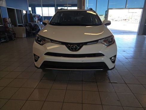 Used 2018 Toyota RAV4 XLE image 3