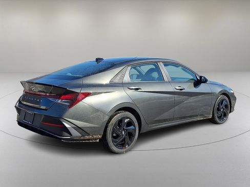 New 2026 Hyundai Elantra Sport image 7