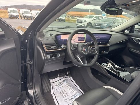 Used 2024 Buick Envision Sport Touring image 12