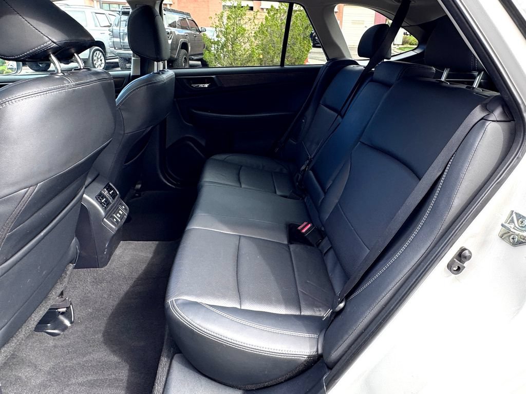 Used 2019 Subaru Outback 2.5i Limited w/ Popular Package #2 AWD/4WD image 33
