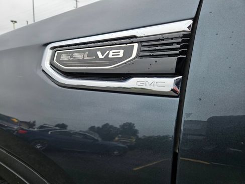 Used 2019 GMC Sierra 1500 SLT w/ SLT Premium Plus Package AWD/4WD image 9