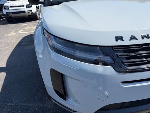 Used 2024 Land Rover Range Rover Evoque S image 26