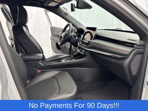 Used 2025 Jeep Compass Trailhawk image 29