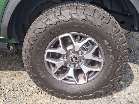 Used 2022 Ford Bronco Badlands AWD/4WD image 8