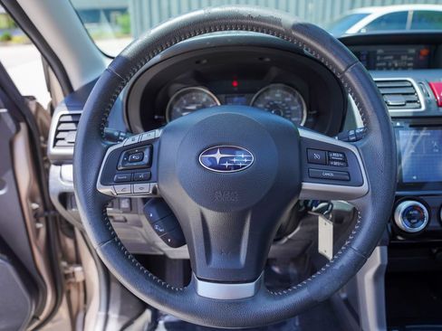 Used 2016 Subaru Forester 2.5i Limited AWD/4WD image 17