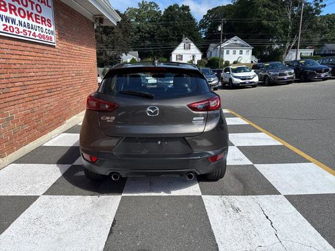 Used 2017 MAZDA CX-3 Touring w/ Premium Package image 4