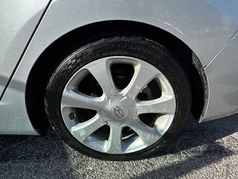 Used 2013 Hyundai Elantra Limited FWD image 22