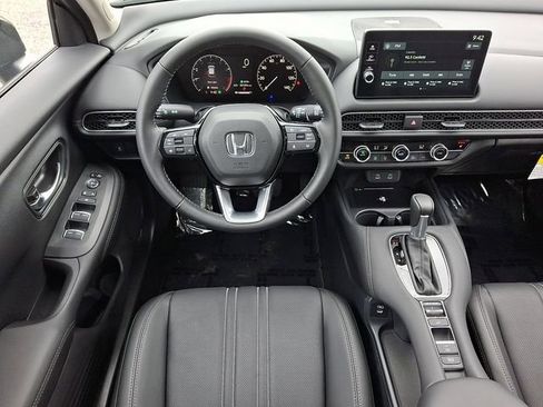 Certified 2026 Honda HR-V EX-L image 11