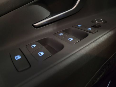 Used 2023 Hyundai Elantra SEL w/ Convenience Package image 27