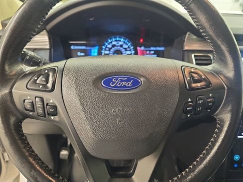 Used 2016 Ford Flex Limited w/ Equipment Group 301A FWD image 31
