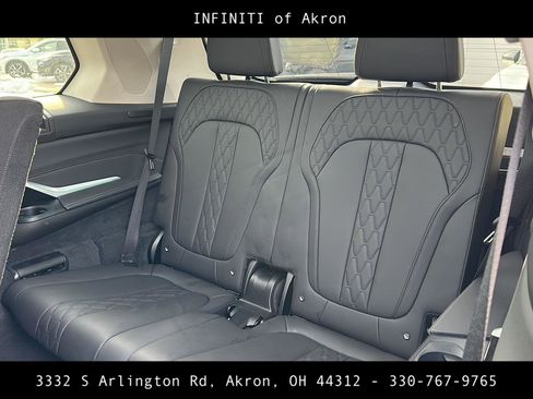 Used 2023 BMW X7 xDrive40i image 39